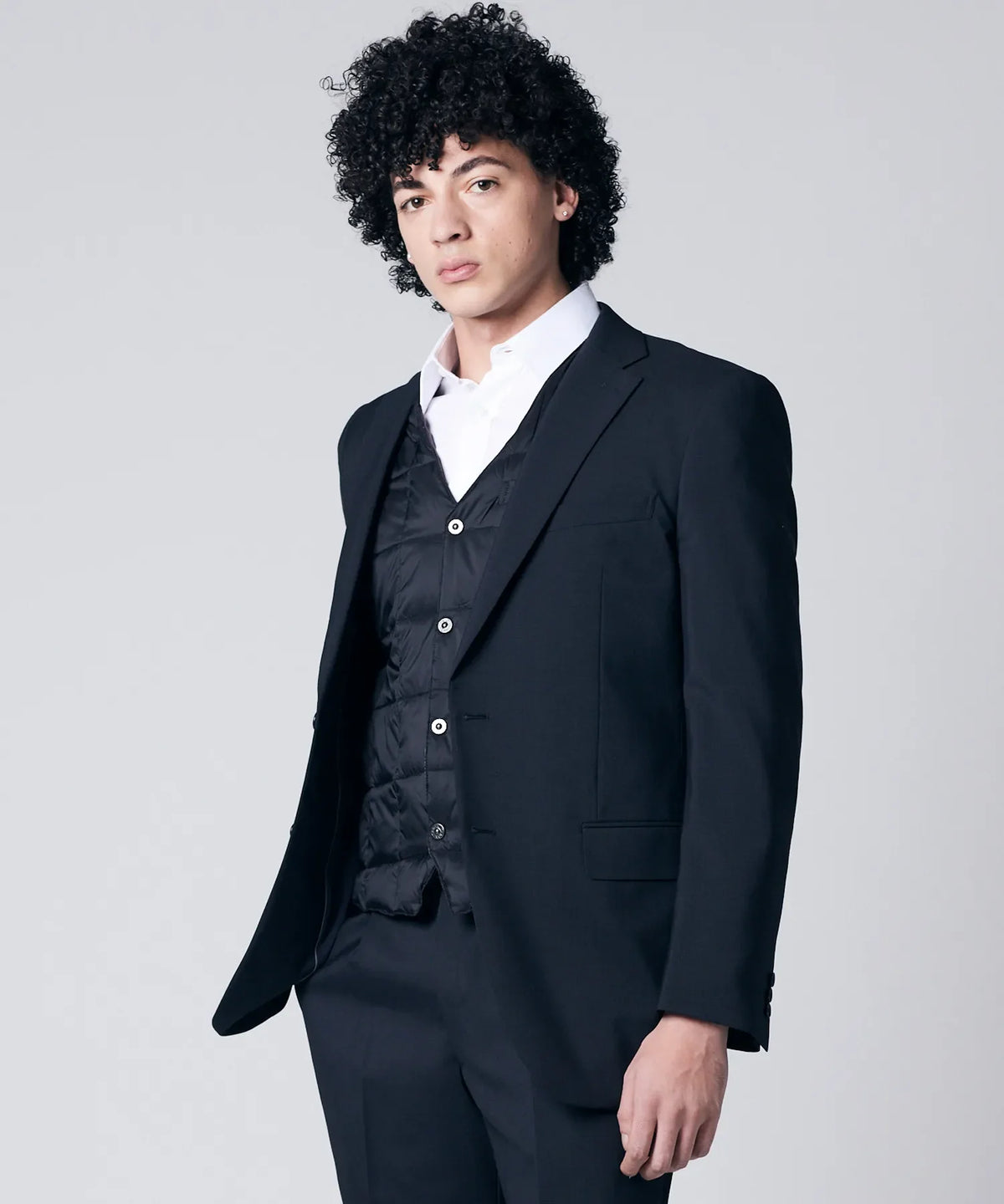 BLACK／模特兒身高 180cm／穿著尺寸 L