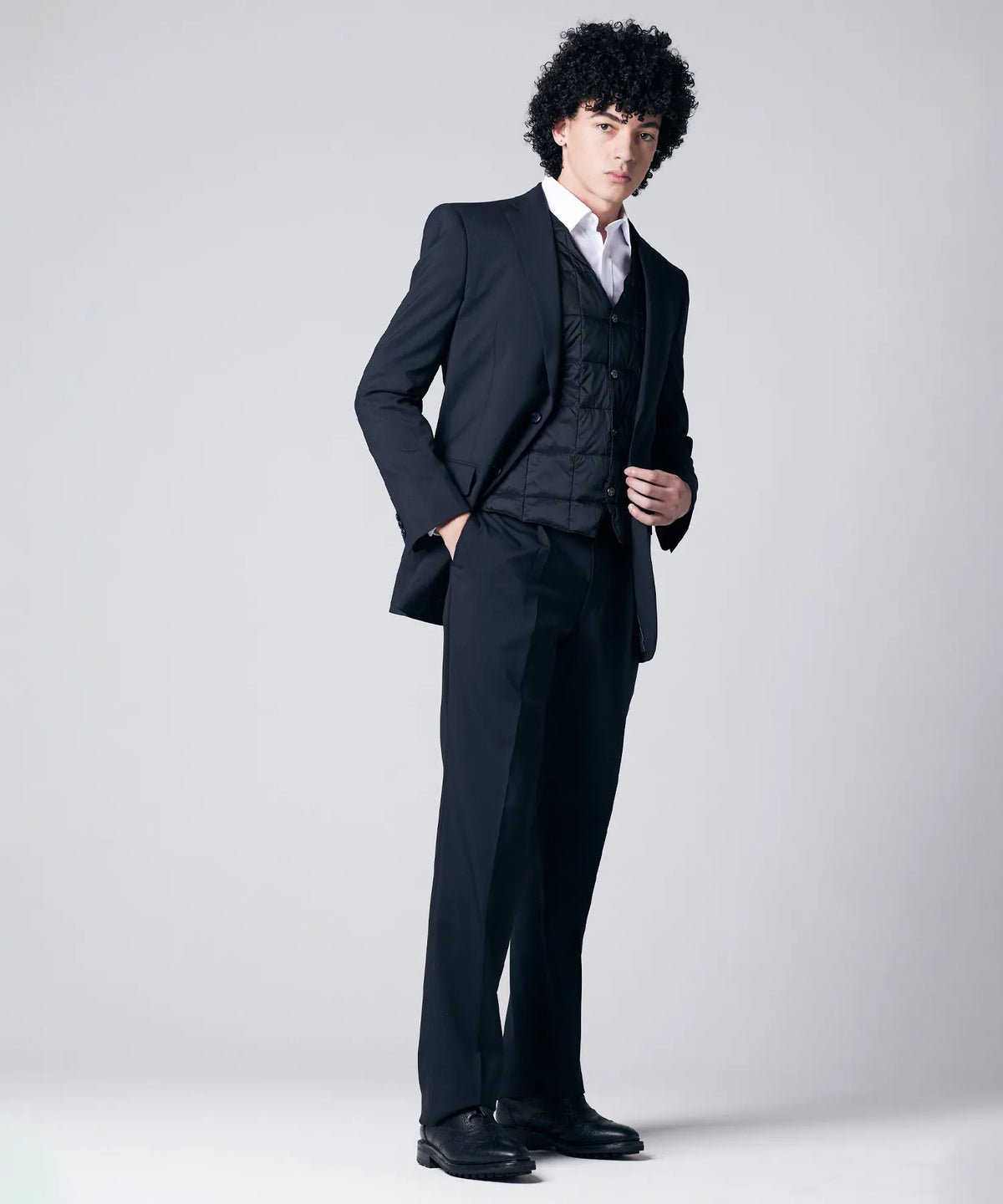 BLACK／模特兒身高 180cm／穿著尺寸 L