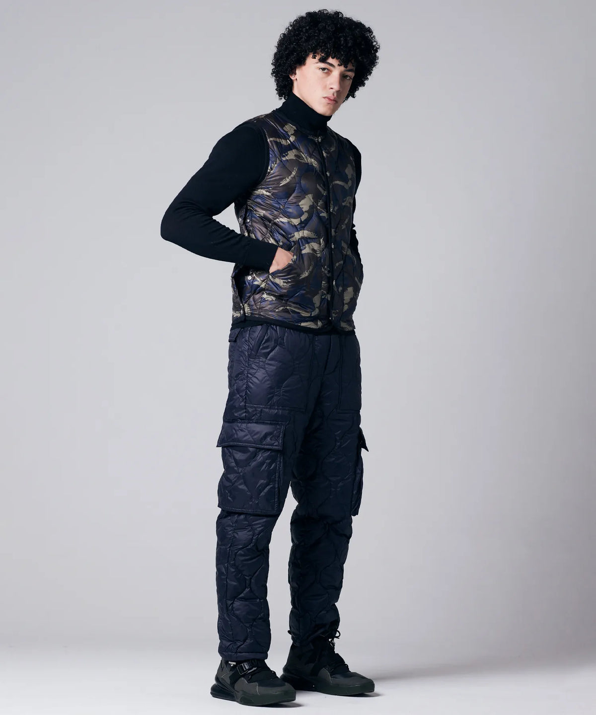 PRINT CAMO／模特兒身高 180cm／穿著尺寸 L
