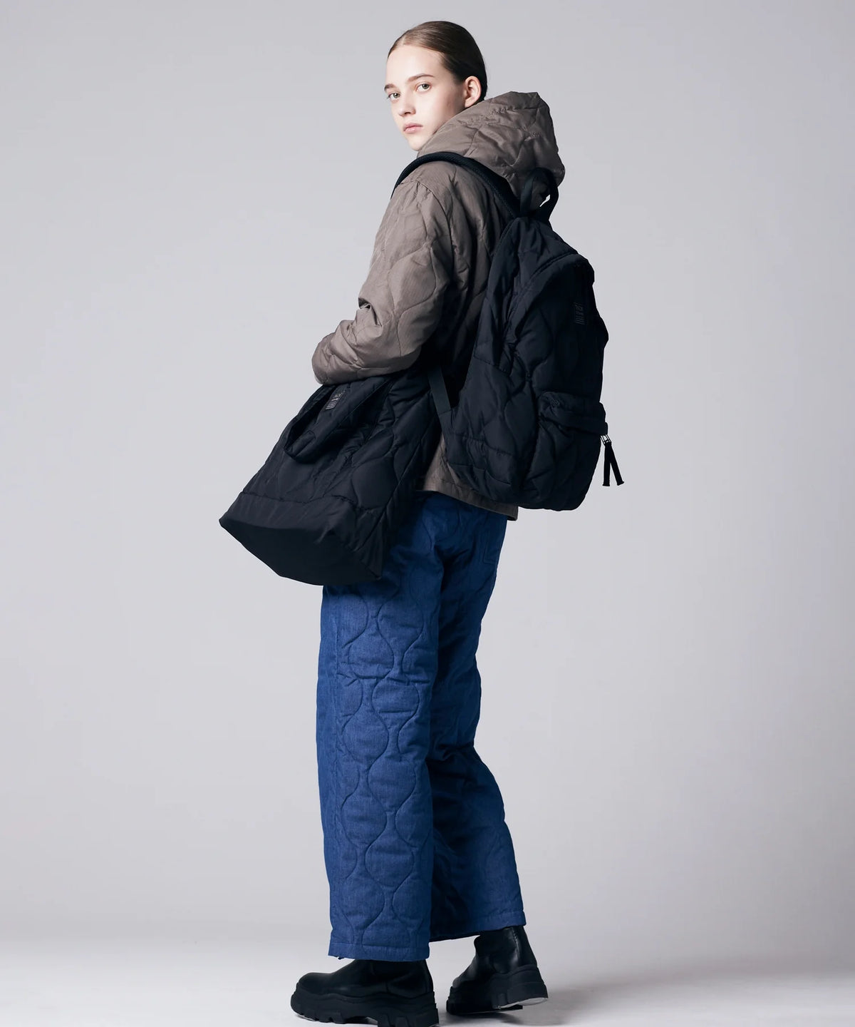 BLACK／模特兒身高 170cm
