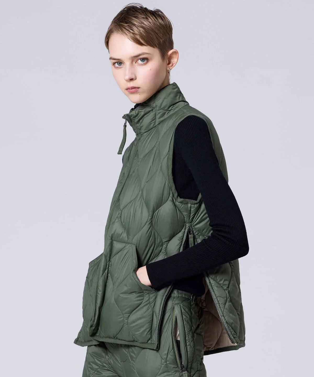 OLIVE／模特兒身高 171cm／穿著尺寸 XS