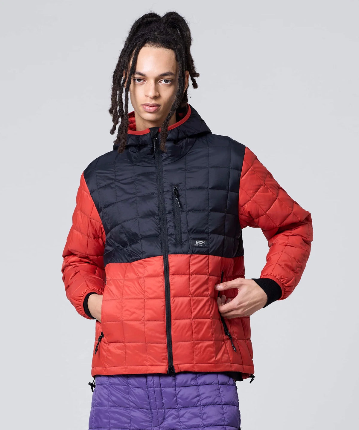 FIERY ORANGE／模特兒身高 181cm／穿著尺寸 L