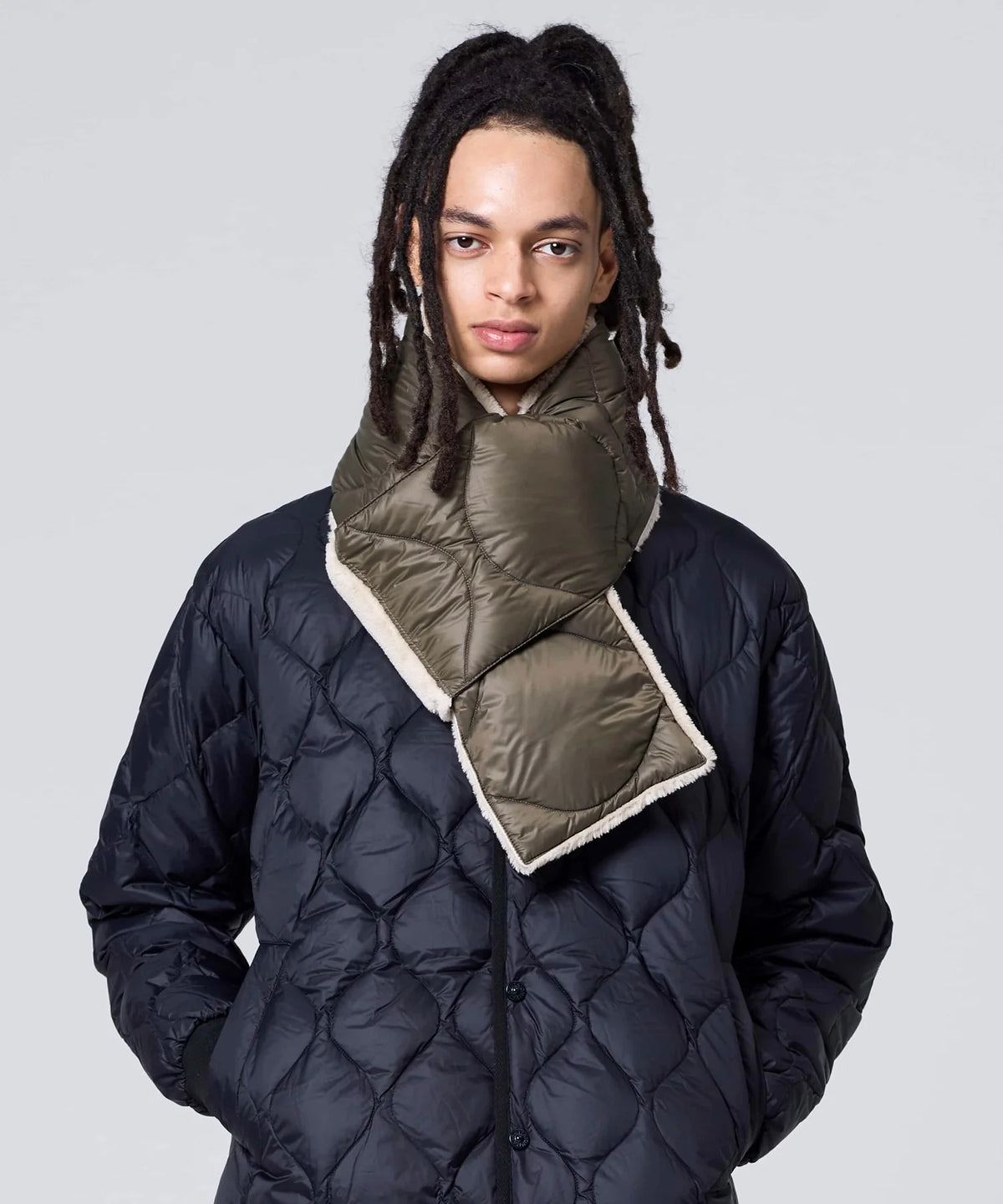 D.OLIVE×BEIGE（羽絨面）