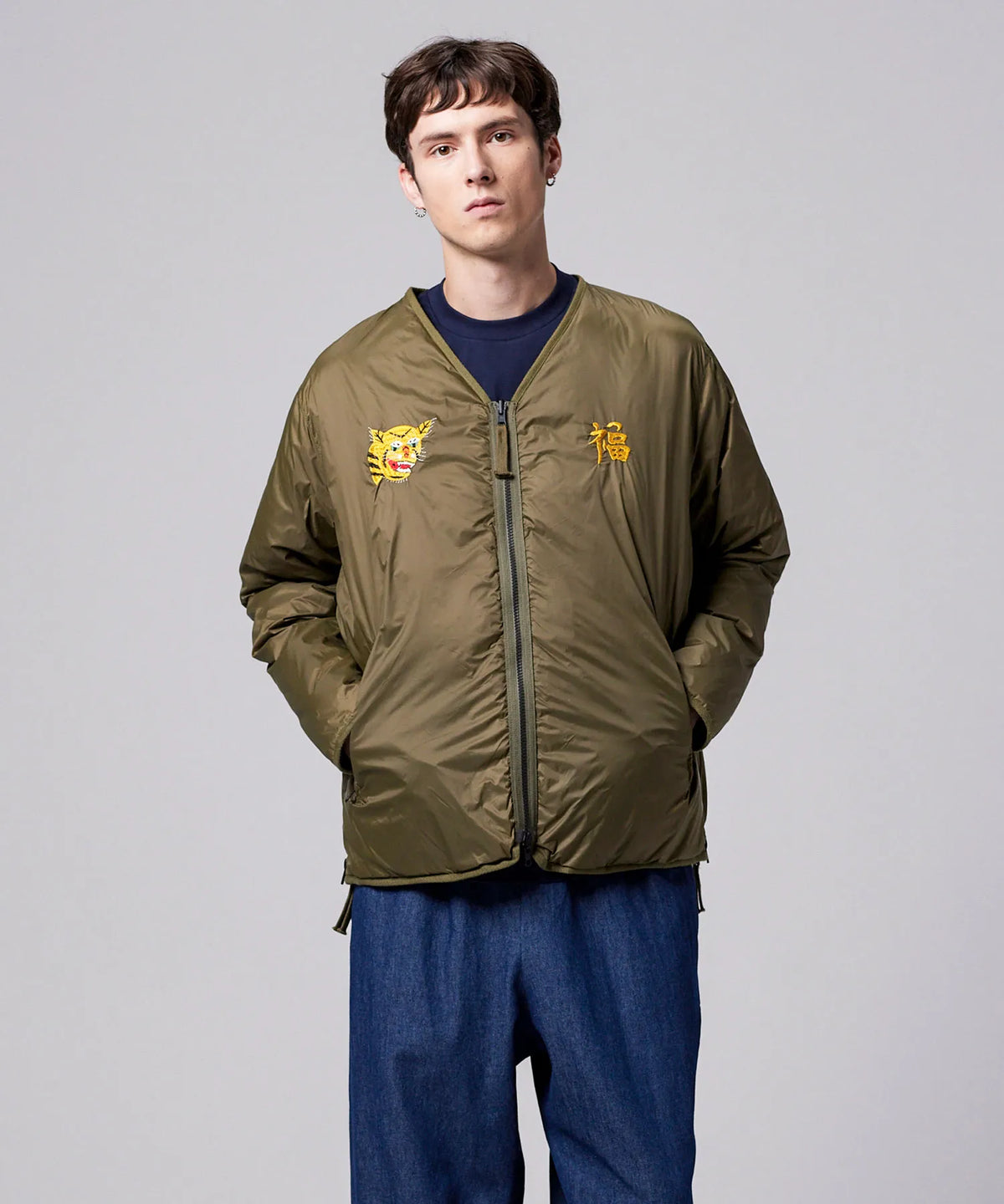 OLV（正面）／模特兒身高 178cm／穿著尺寸 L