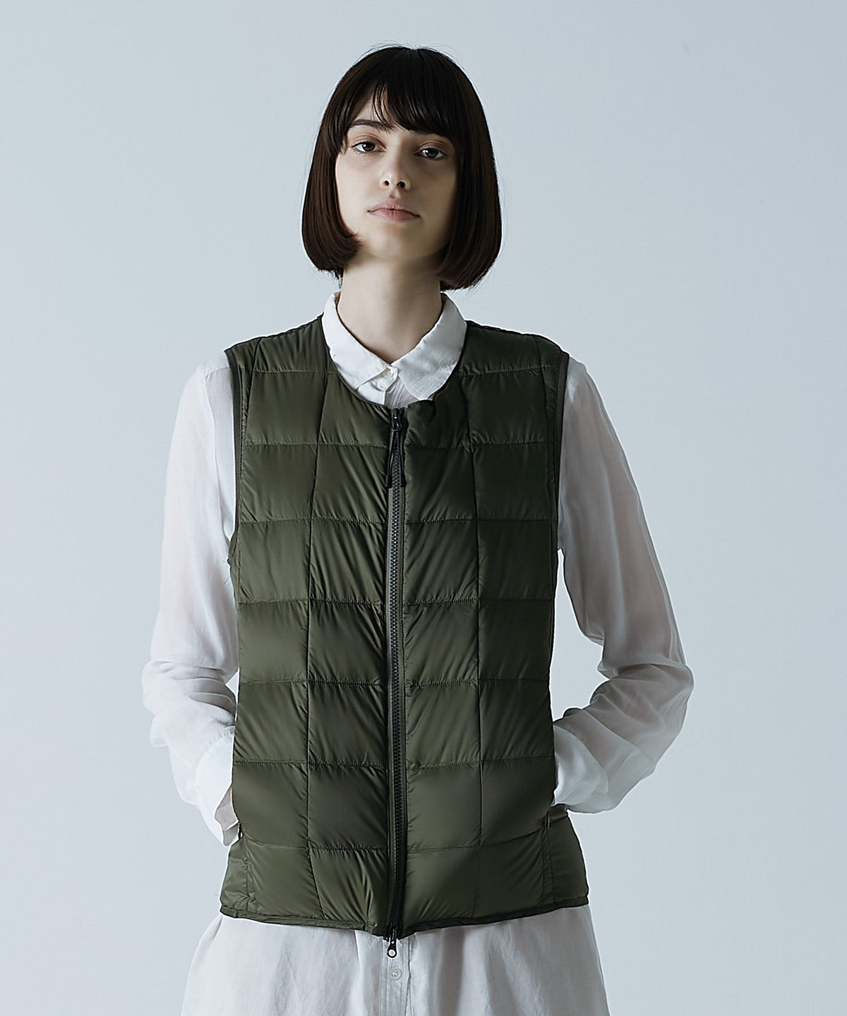 D.OLIVE／模特兒身高 168cm／穿著尺寸 XS