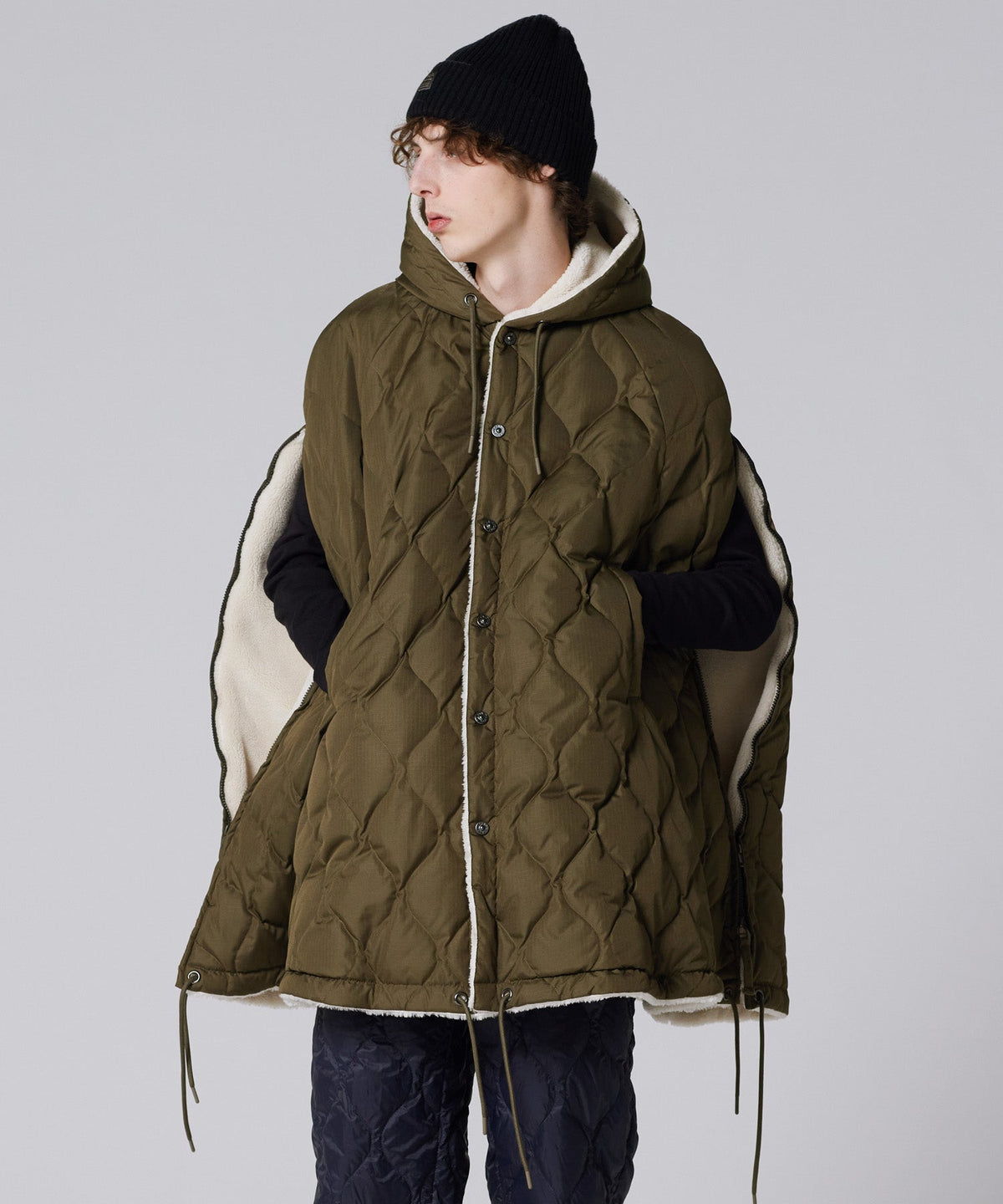 D.OLIVE×CREAM／模特兒身高 183cm