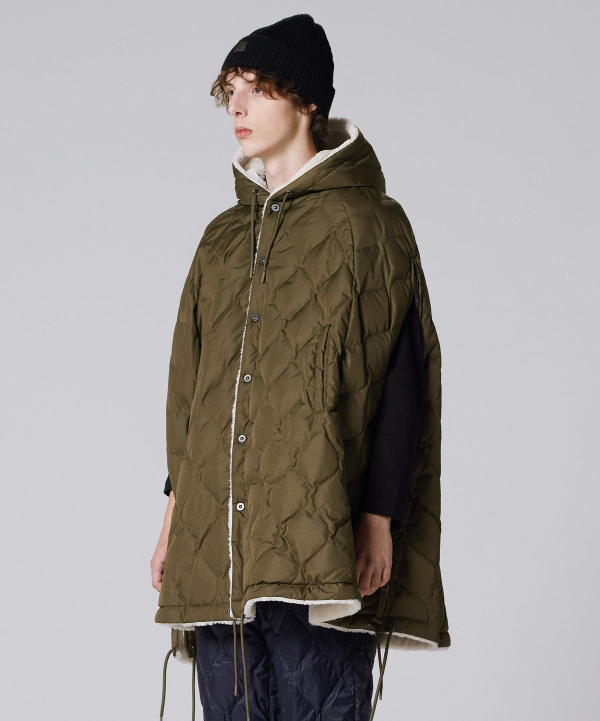 D.OLIVE×CREAM／模特兒身高 183cm