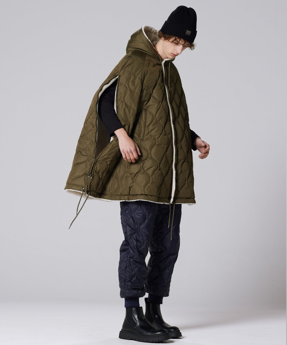 D.OLIVE×CREAM／模特兒身高 183cm