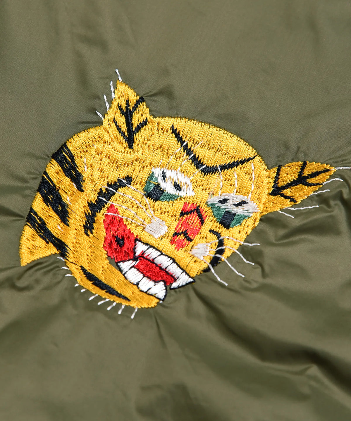 日本限定 雙面穿越南刺繡羽絨外套（越戰夾克風）
