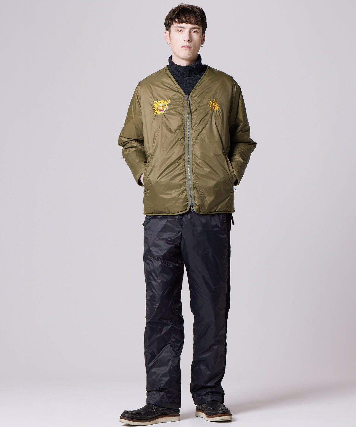 OLV（正面）／模特兒身高 178cm／穿著尺寸 L