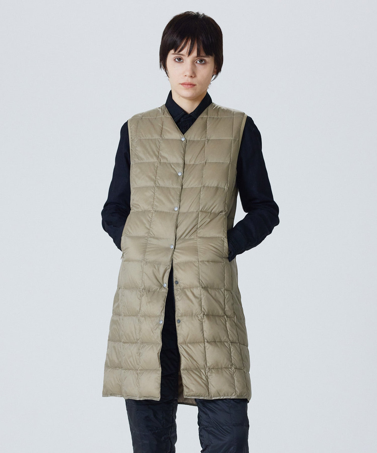 S.BEIGE／模特兒身高 169cm／穿著尺寸 L