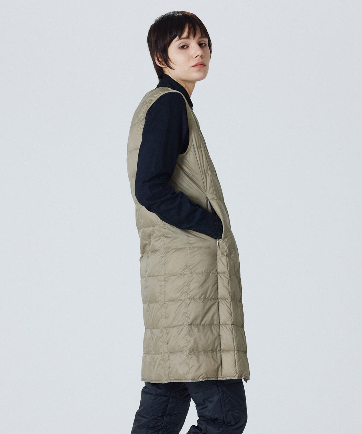 S.BEIGE／模特兒身高 169cm／穿著尺寸 L